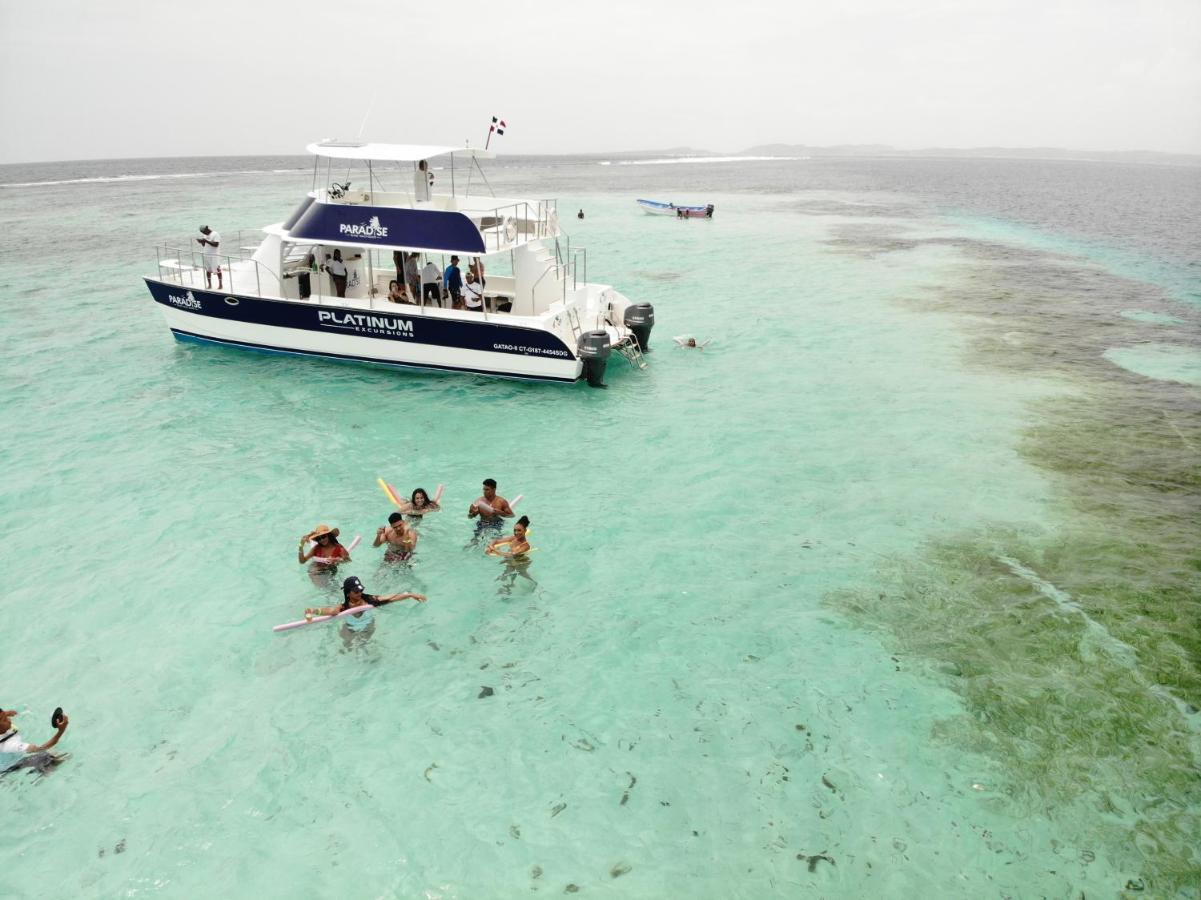 Paradise Island Beach Resort Punta Rucia Exteriör bild