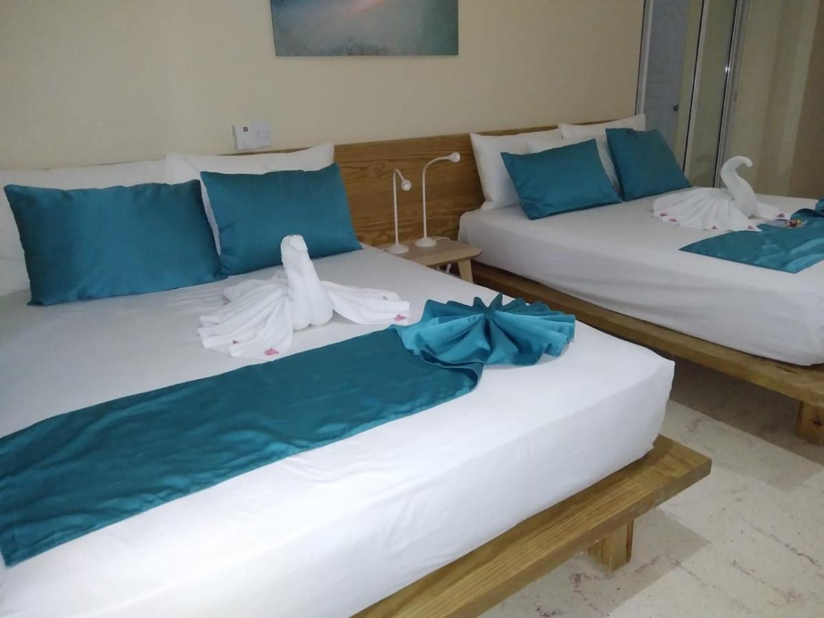 Paradise Island Beach Resort Punta Rucia Exteriör bild