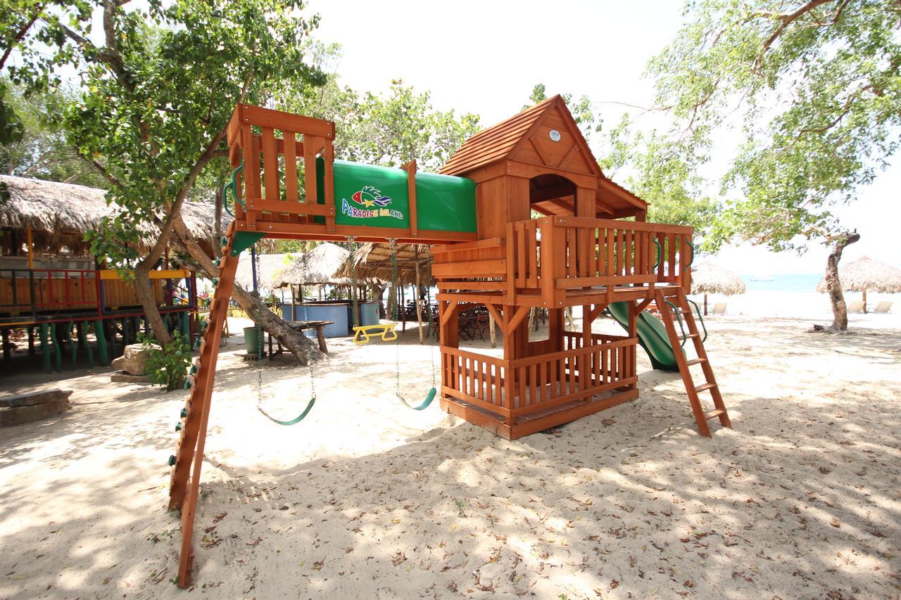 Paradise Island Beach Resort Punta Rucia Exteriör bild